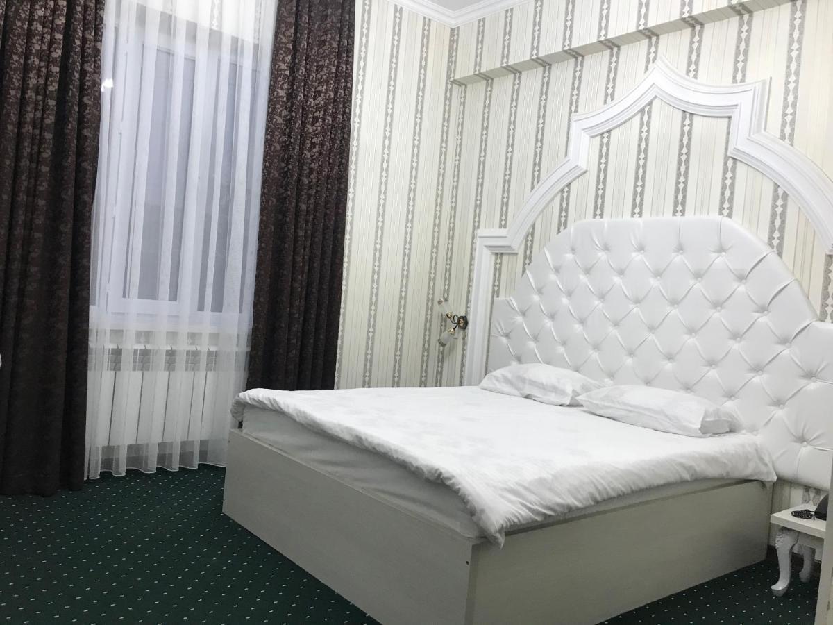 Emir Plaza Hotel Turkistan Εξωτερικό φωτογραφία
