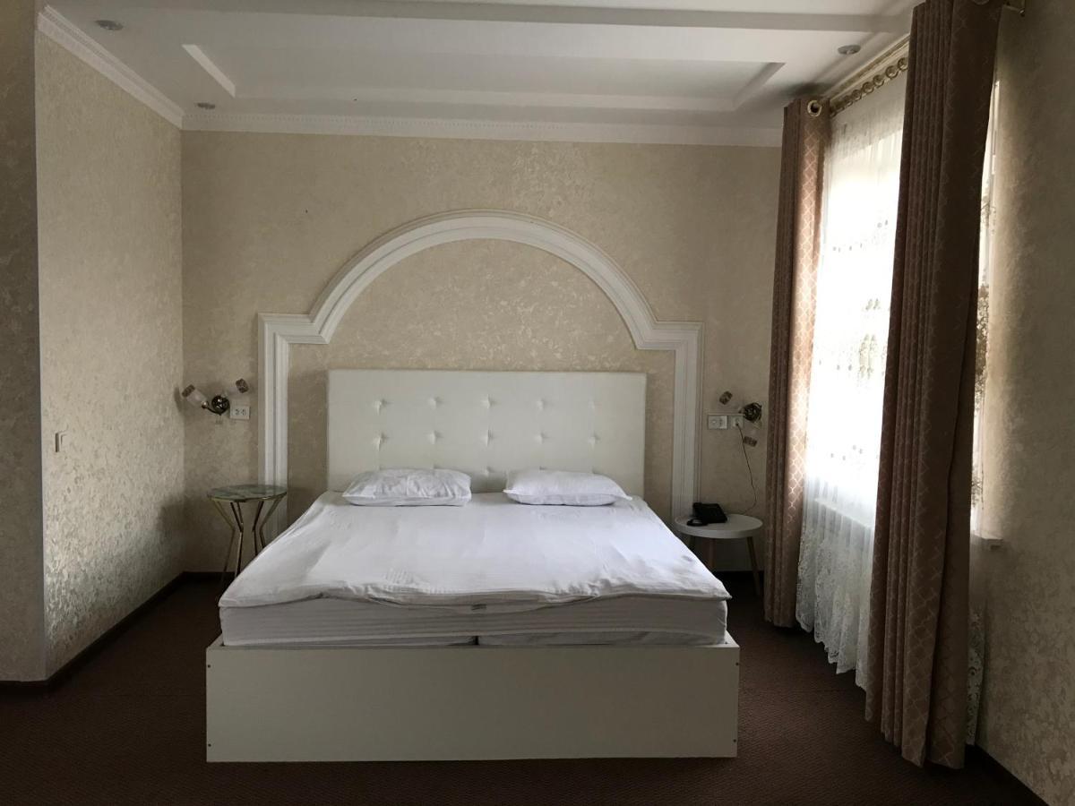 Emir Plaza Hotel Turkistan Εξωτερικό φωτογραφία